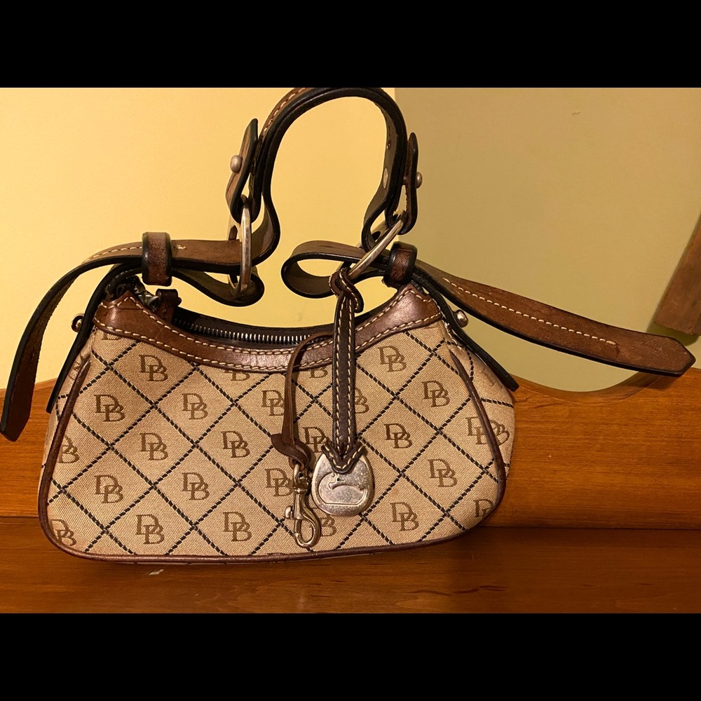 Small Dooney & Bourke Handbag